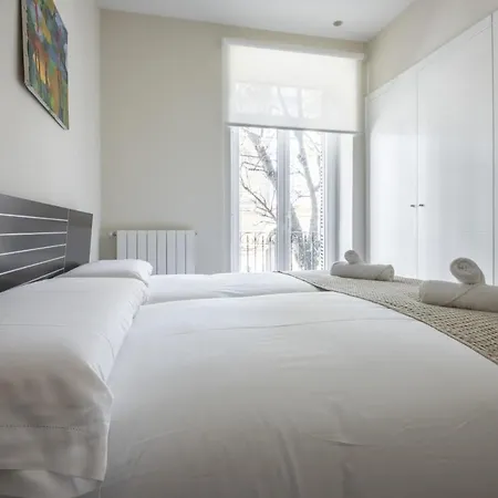 Urbieta Korner - Local Rentss * San Sebastián