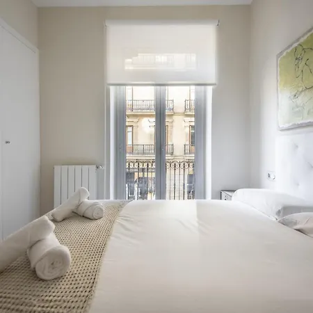 Apartmán Urbieta Korner - Local Rentss