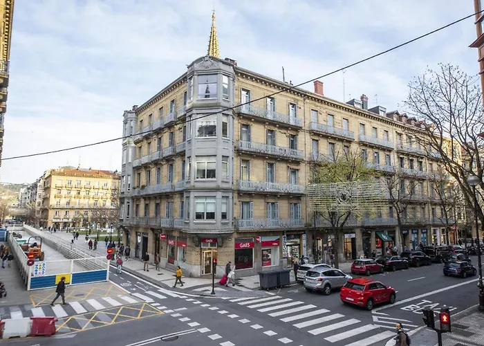 Urbieta Korner - Local Rentss * San Sebastián